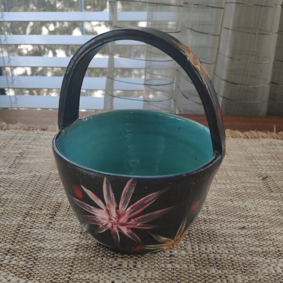 Italian Majolica Starburst Bowl Art Pottery, VTG Ceramic Basket Bowl signed 6" - Picture 2 of 13